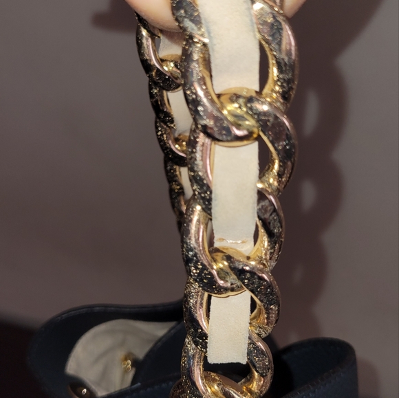 Mark and Graham navy bag purse hobo style shoulder bag gold Hardware - Picture 8 of 15